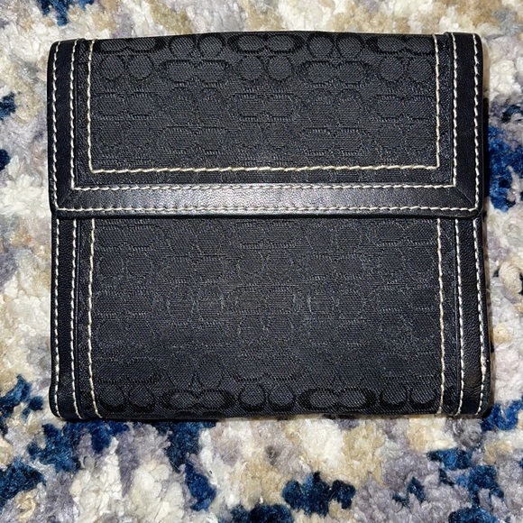 EUC COACH WALLET - Picture 3 of 7